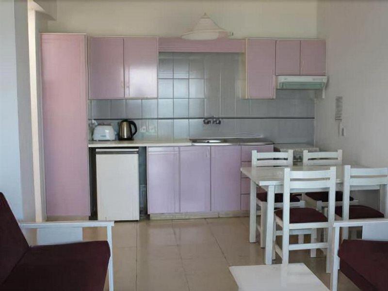 Astreas Beach Hotel Apartments Protaras Esterno foto