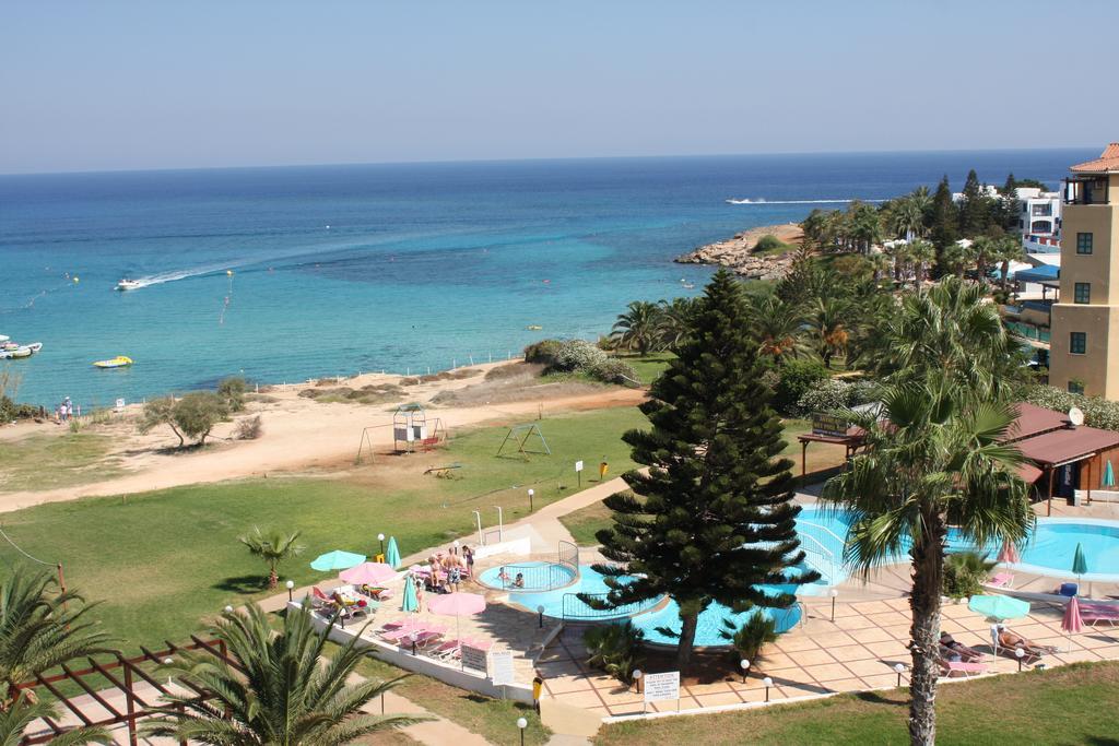 Astreas Beach Hotel Apartments Protaras Esterno foto