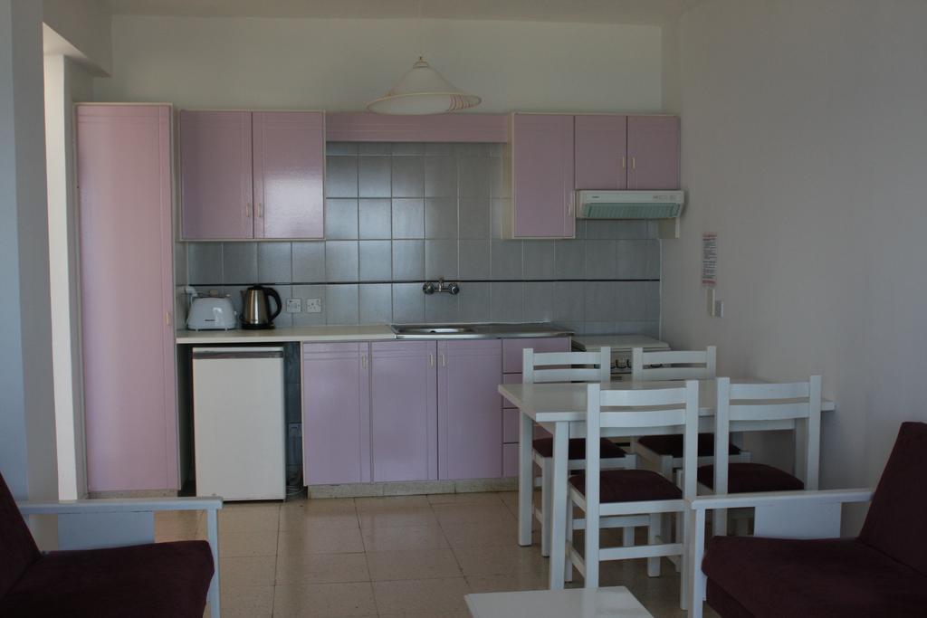 Astreas Beach Hotel Apartments Protaras Camera foto