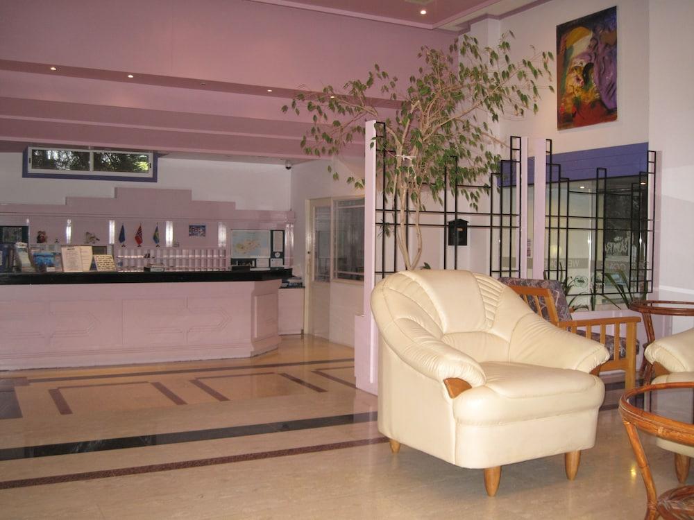 Astreas Beach Hotel Apartments Protaras Esterno foto