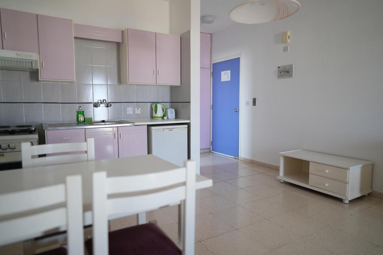 Astreas Beach Hotel Apartments Protaras Esterno foto