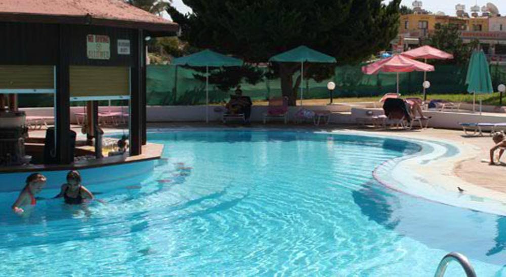 Astreas Beach Hotel Apartments Protaras Esterno foto